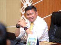 Adnan Purichta Dipandang Layak Mengisi Posisi Menpora di Kabinet Prabowo