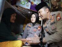 Peringati HUT ke-77, Polwan Polres Gowa Gelar Bakti Sosial di Somba Opu