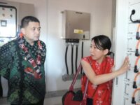 Wali Kota Makassar Tinjau Proyek Pabrik Es Pertama di Pulau Barrang Lompo